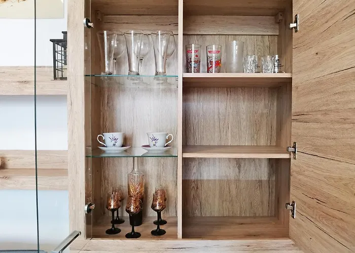 светлая новая студия в Апартамент Приморско